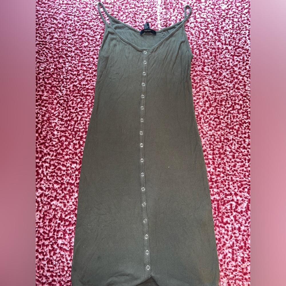 Green summer dress